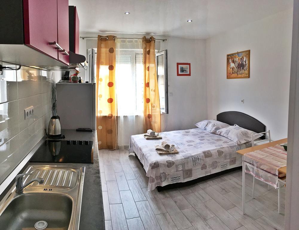 Apartments Europe Split Exterior foto